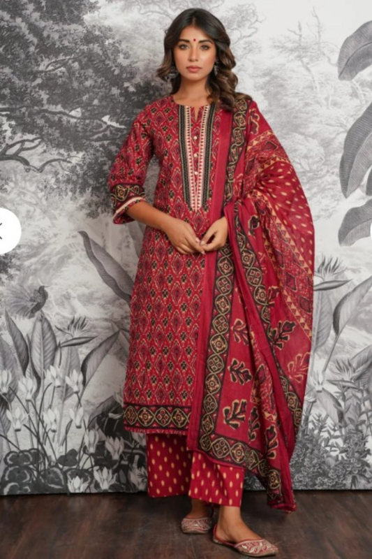 Red Ethnic Motif Printed Cotton Kurta Set with Pant – Traditional Elegance for Women - Nakh Clothing