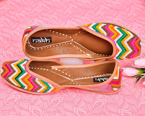 Women's Ethnic Traditional Jutti | Handcrafted Punjabi Footwear | Multi-Color Variants - Flat Mojari for Casual & Festive Wear - Nakh Clothing