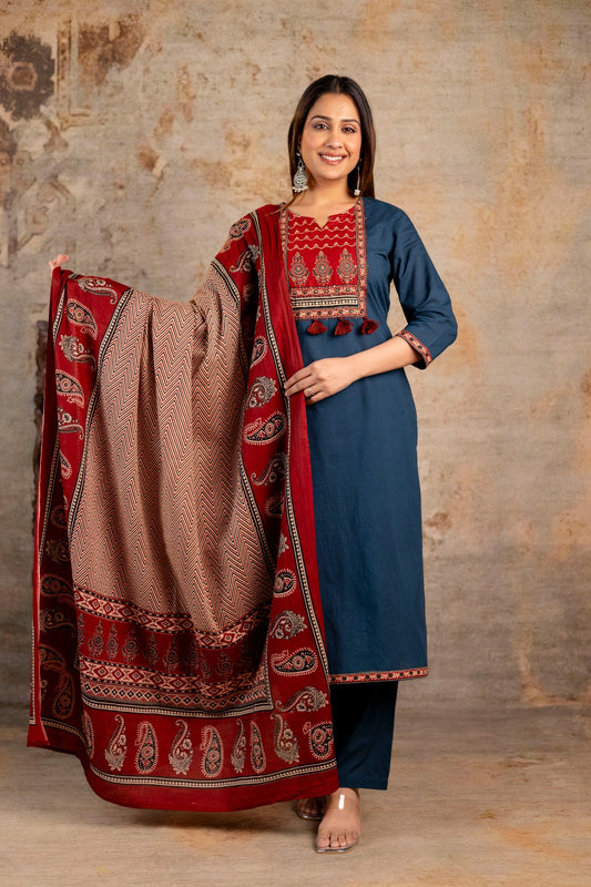 Women Indigo Blue Cotton Applique Round Neck Straight Kurta Pant and Dupatta Set - Nakh Clothing