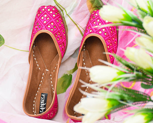 Punjabi Juttis