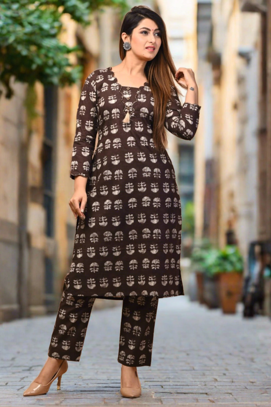 Brown Cotton Floral Print Kurta Set - Nakh Clothing