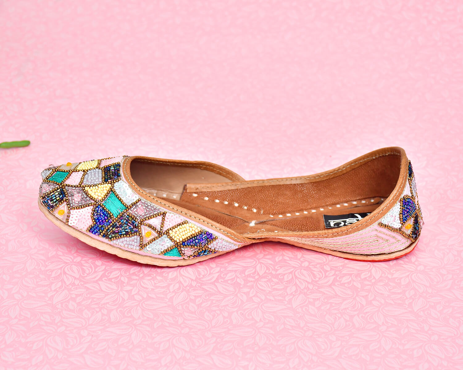 Punjabi Juttis