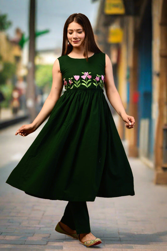 Women Green Anarkali Embroidered Kurta and Pant Set - Nakh Clothing