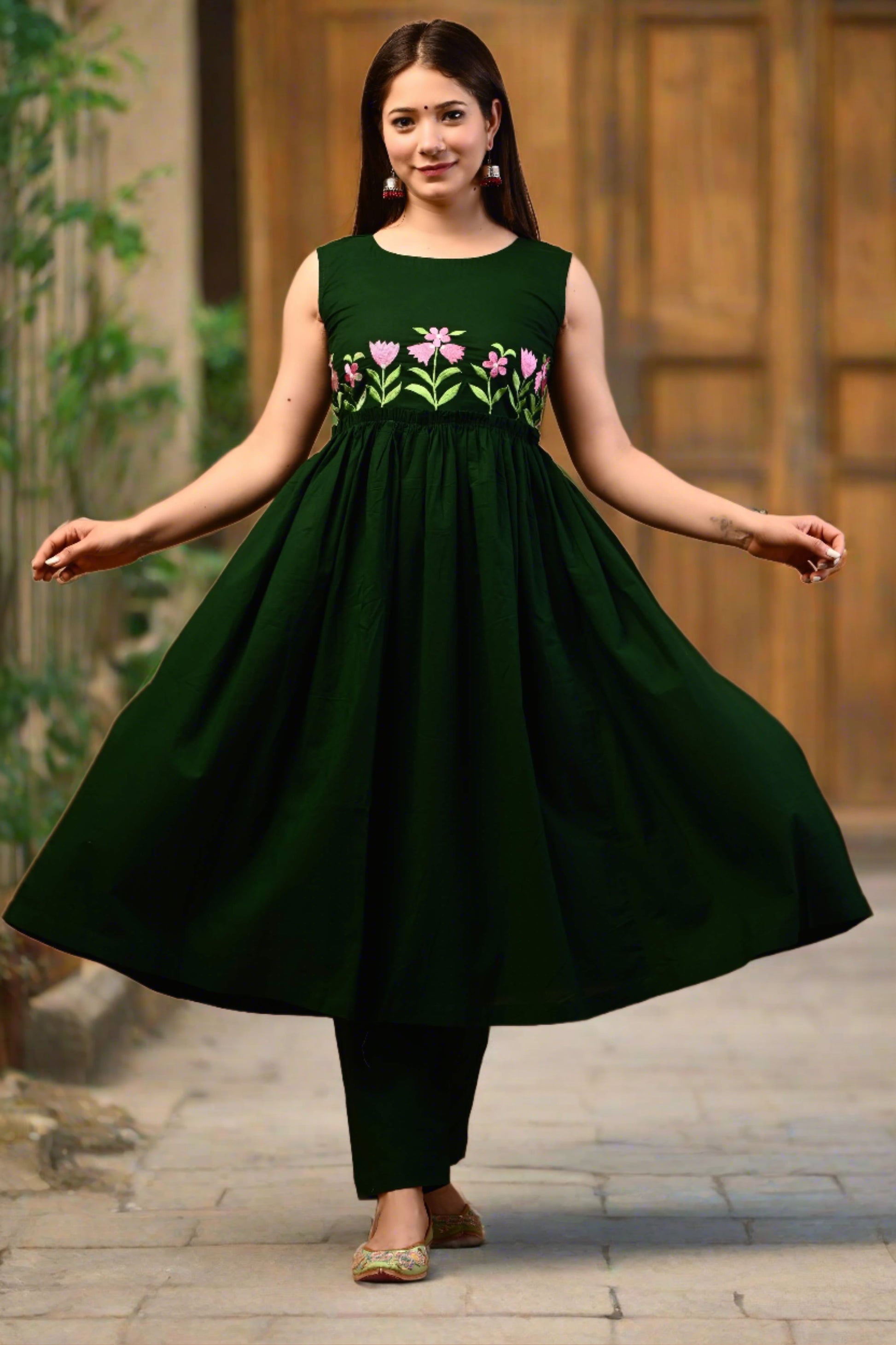 Women Green Anarkali Embroidered Kurta and Pant Set - Nakh Clothing