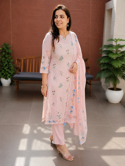 Baby Pink Linen Flex Embroidered Kurta Set for Women - Nakh Clothing