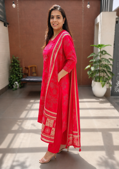 Women’s Red Cotton Embroidered 3 Piece Suit Set with Dupatta - Nakh Clothing