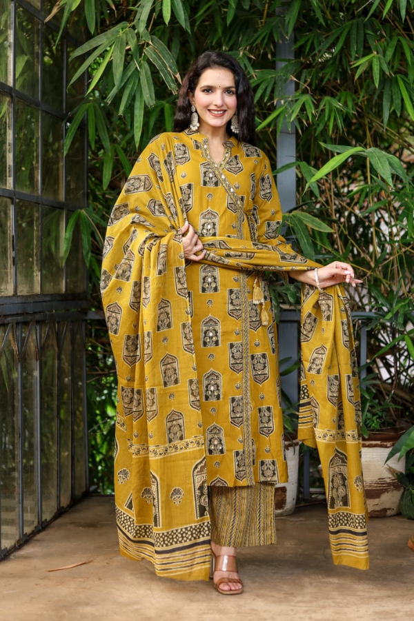 Handblock Print Cotton Kurta Set with Palazzo & Dupatta Elegant Traditional Wear