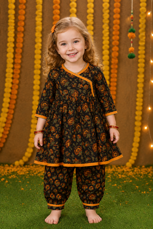 Girls Black Cotton Printed Kurta with Afgani Pants