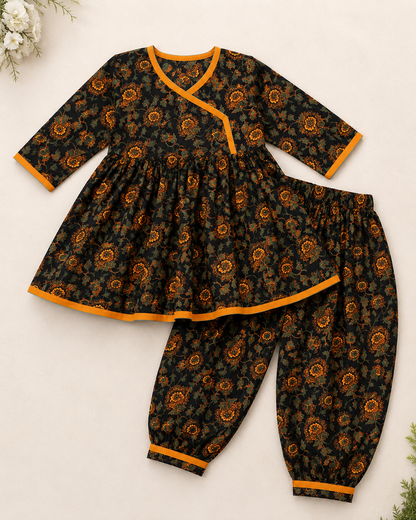 Girls Black Cotton Printed Kurta with Afgani Pants