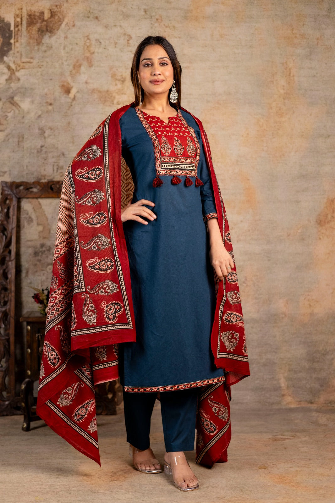 Women Indigo Blue Cotton Applique Round Neck Straight Kurta Pant and Dupatta Set