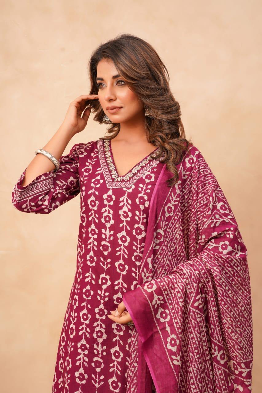 "Elegant Cotton Block Printed Zari Work Suit Set – A Timeless Statement Piece"