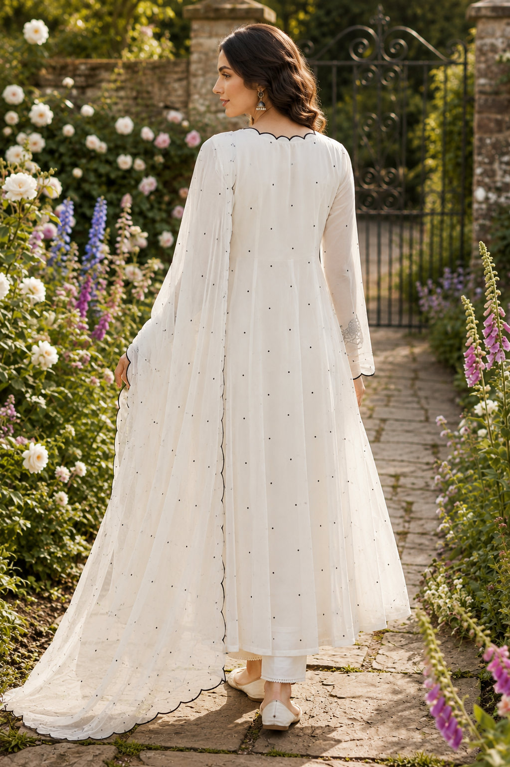"White Embroidered Mul Chanderi 3 Piece Suit Set for Women – A-Line Kurta, Dupatta & Pants"