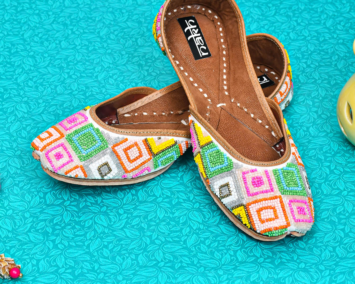 Punjabi Juttis