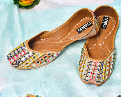 Punjabi Juttis