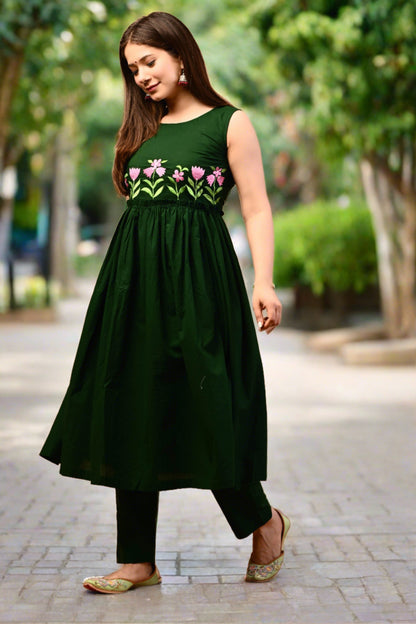 Women Green Anarkali Embroidered Kurta and Pant Set